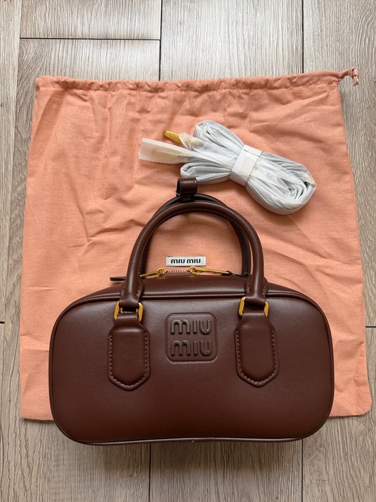 Handbags - Logo Arcadie brown leather bag new
